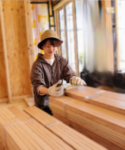 堤 耀子 〈製材工場、ホームページ関連〉